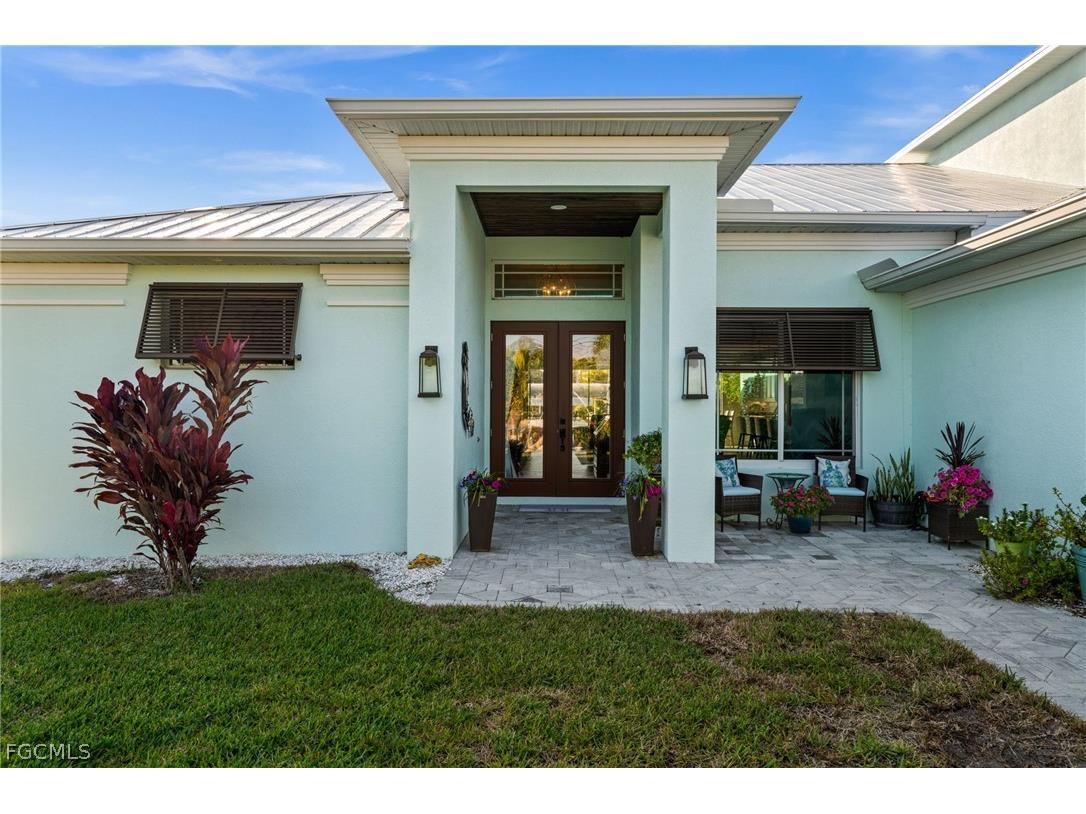 2449 Macadamia Street Saint James City FL 33956 2026007808 image5