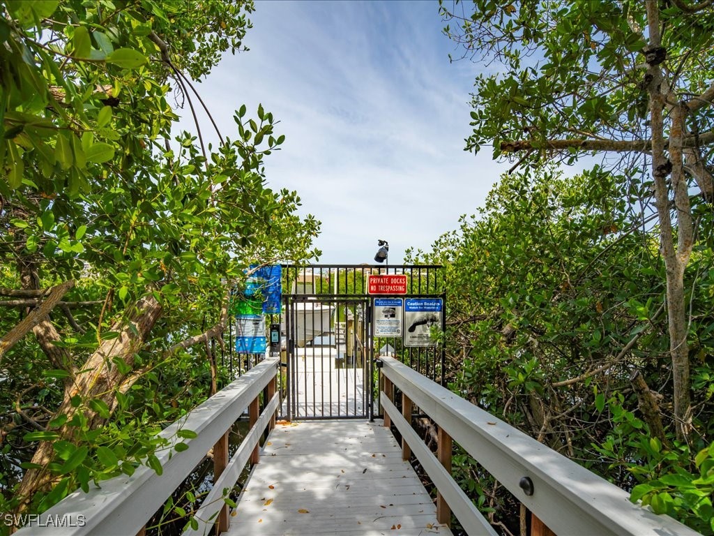 244C Wiggins Bay Dr Naples FL 34110 225060629 image14