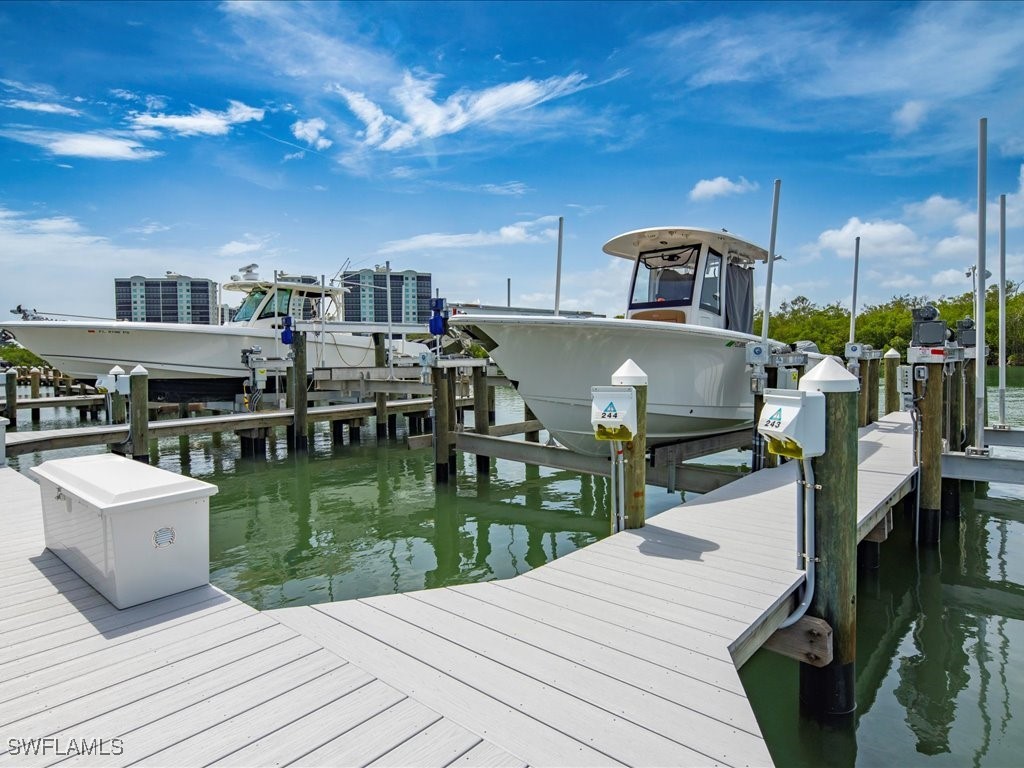 244C Wiggins Bay Dr Naples FL 34110 225060629 image5