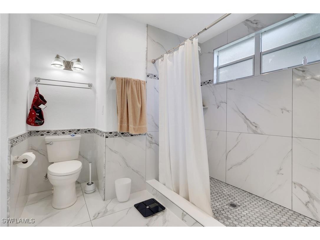 245 Bahia Viaduct Fort Myers Beach FL 33931 225074234 image19