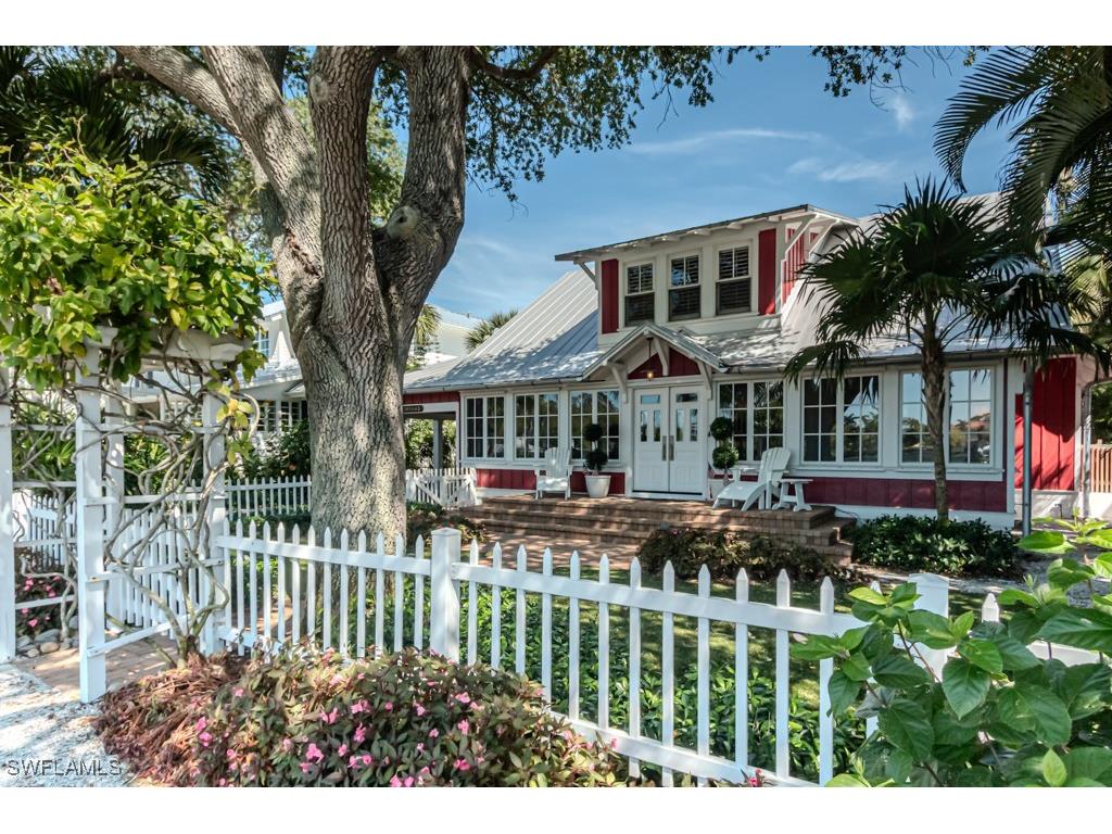 245 Broad Avenue S Naples FL 34102 225076190 image1