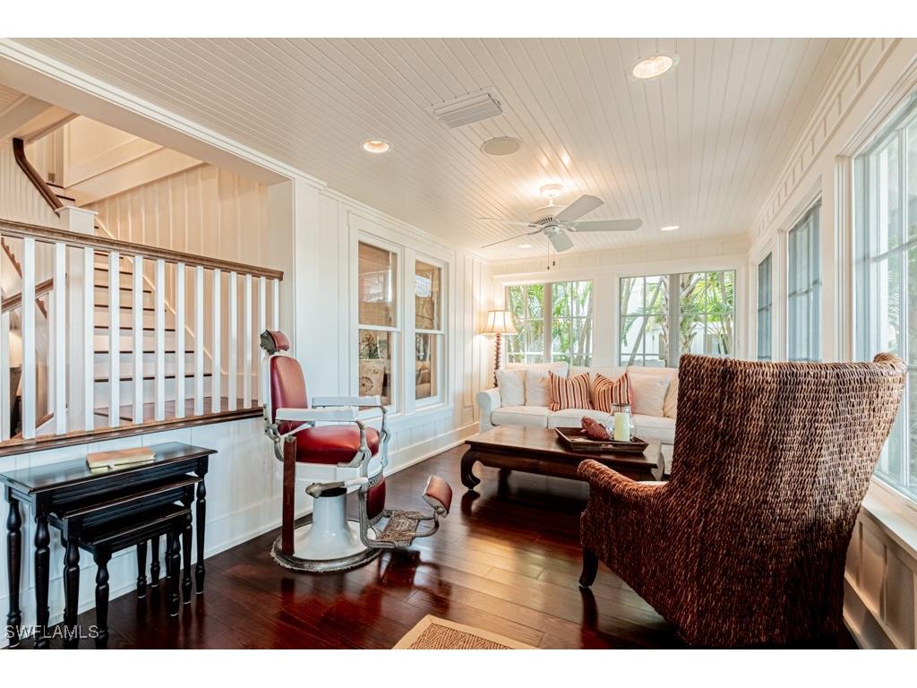 245 Broad Avenue S Naples FL 34102 225076190 image15