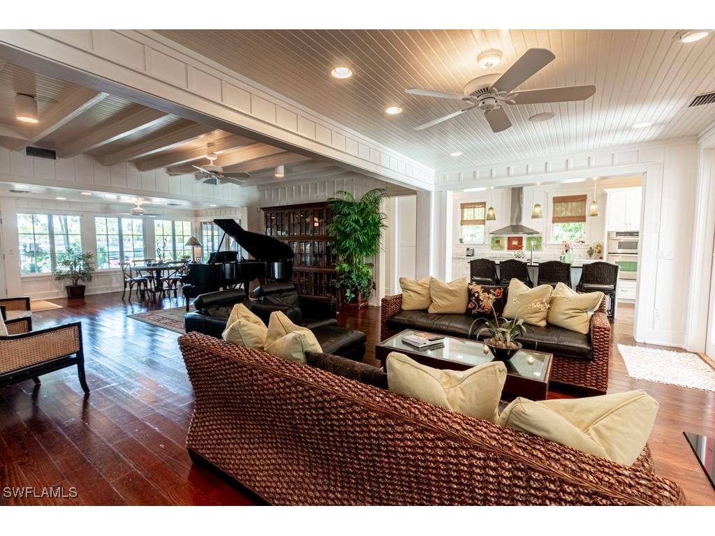 245 Broad Avenue S Naples FL 34102 225076190 image22