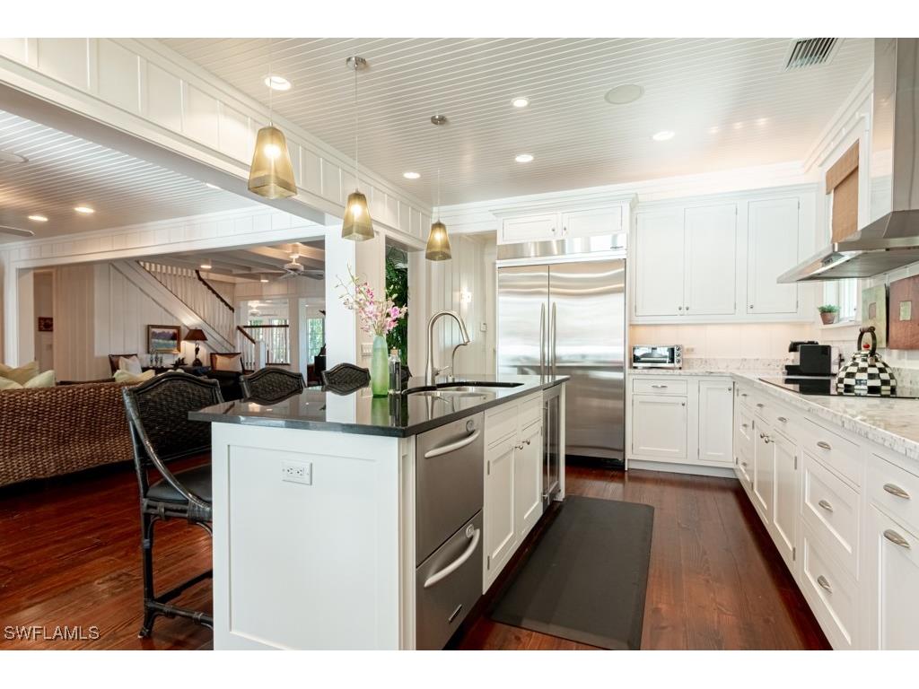 245 Broad Avenue S Naples FL 34102 225076190 image24