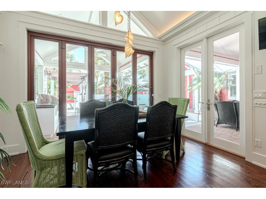 245 Broad Avenue S Naples FL 34102 225076190 image26