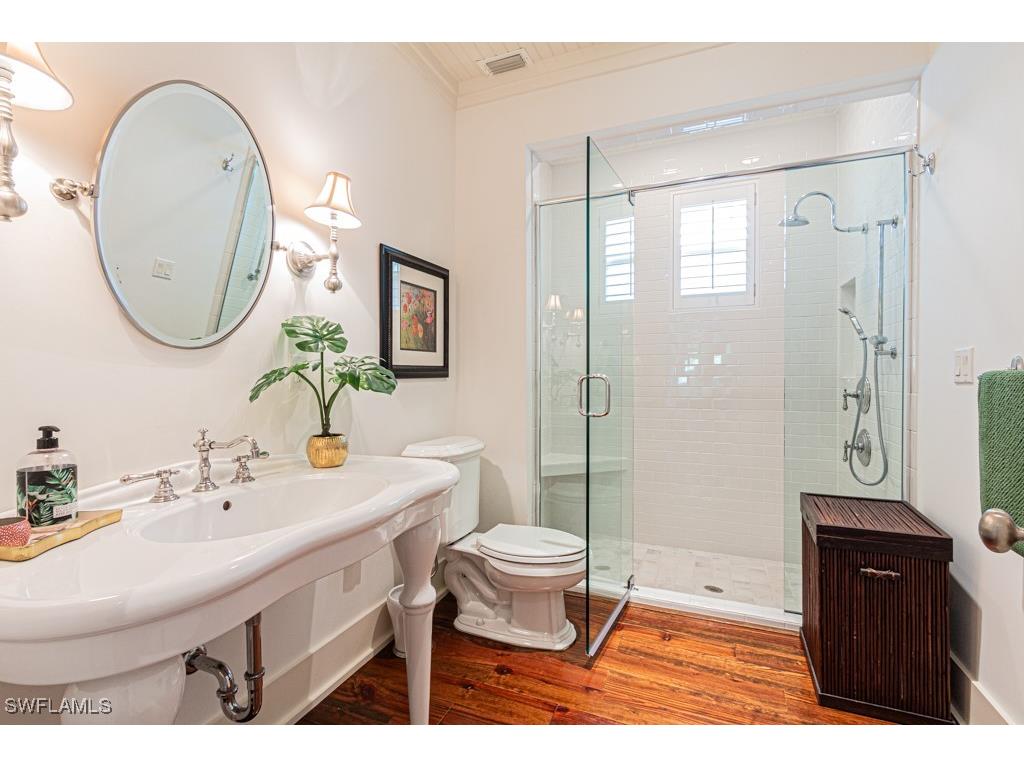 245 Broad Avenue S Naples FL 34102 225076190 image30