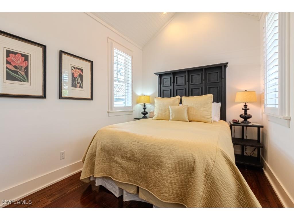 245 Broad Avenue S Naples FL 34102 225076190 image48