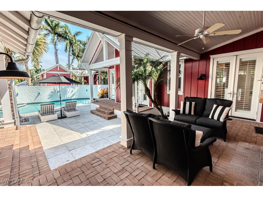 245 Broad Avenue S Naples FL 34102 225076190 image7