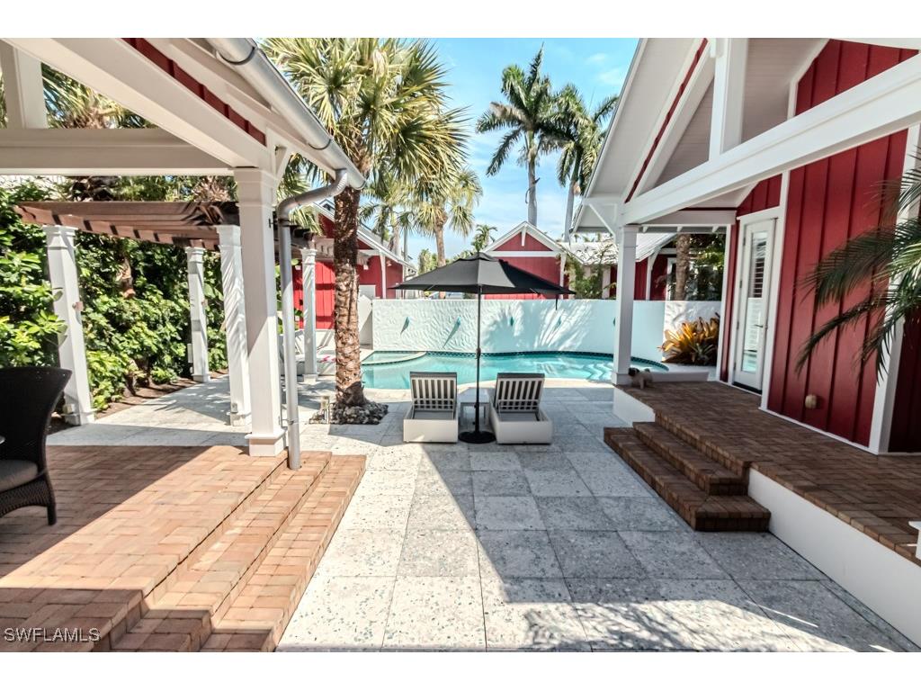 245 Broad Avenue S Naples FL 34102 225076190 image8