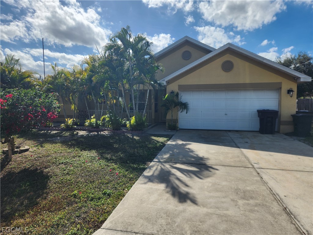 245 David Avenue Lehigh Acres FL 33936 2026002558 image1