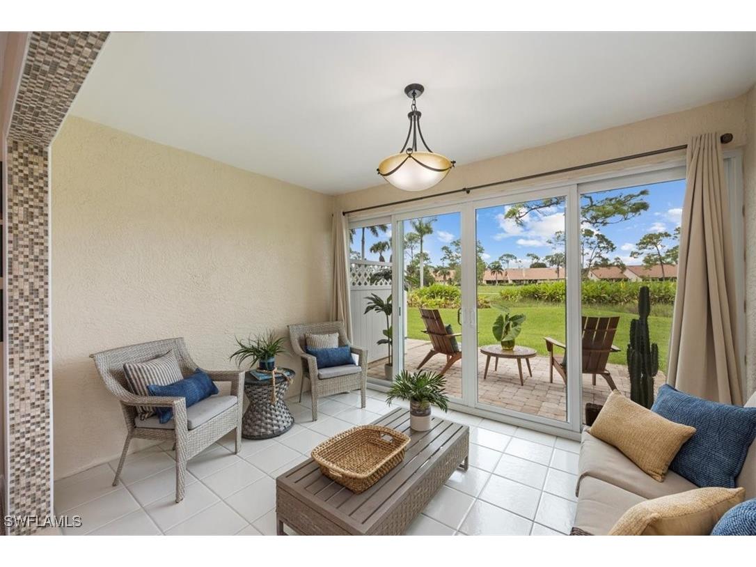 245 Deerwood Circle #12-8 Naples FL 34113 225070310 image5