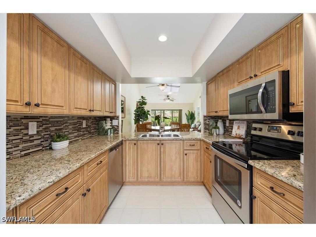 245 Deerwood Circle #12-8 Naples FL 34113 226017035 image12