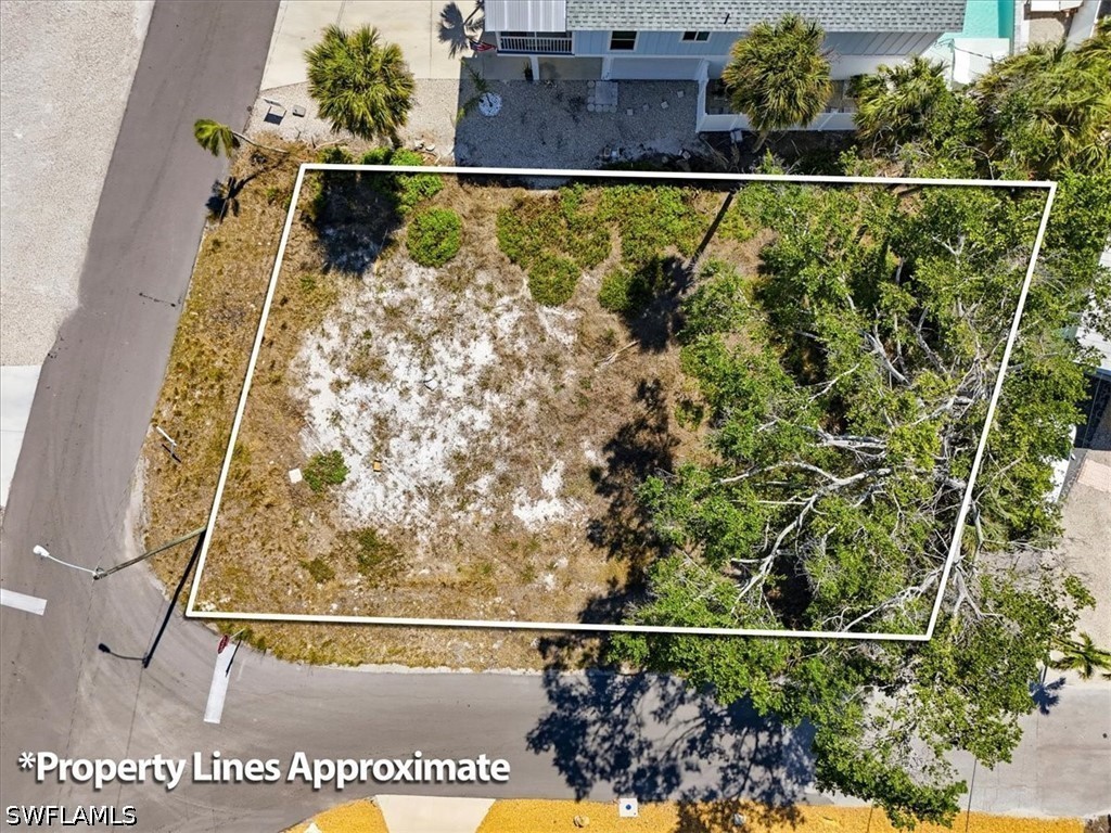 245 Madison Court Fort Myers Beach FL 33931 226012202 image3