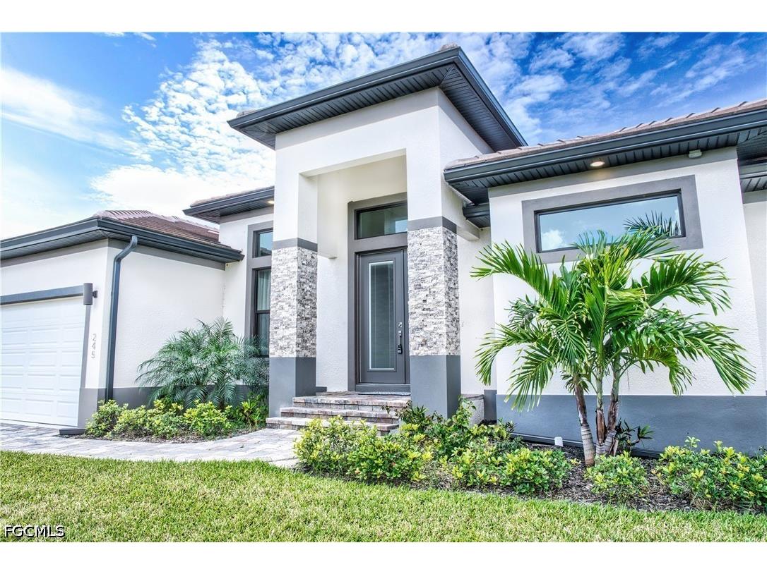 245 Marker Road Rotonda West FL 33947 2026020098 image1