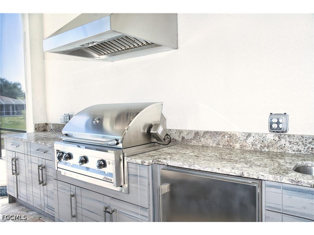 245 Marker Road Rotonda West FL 33947 2026020098 image27