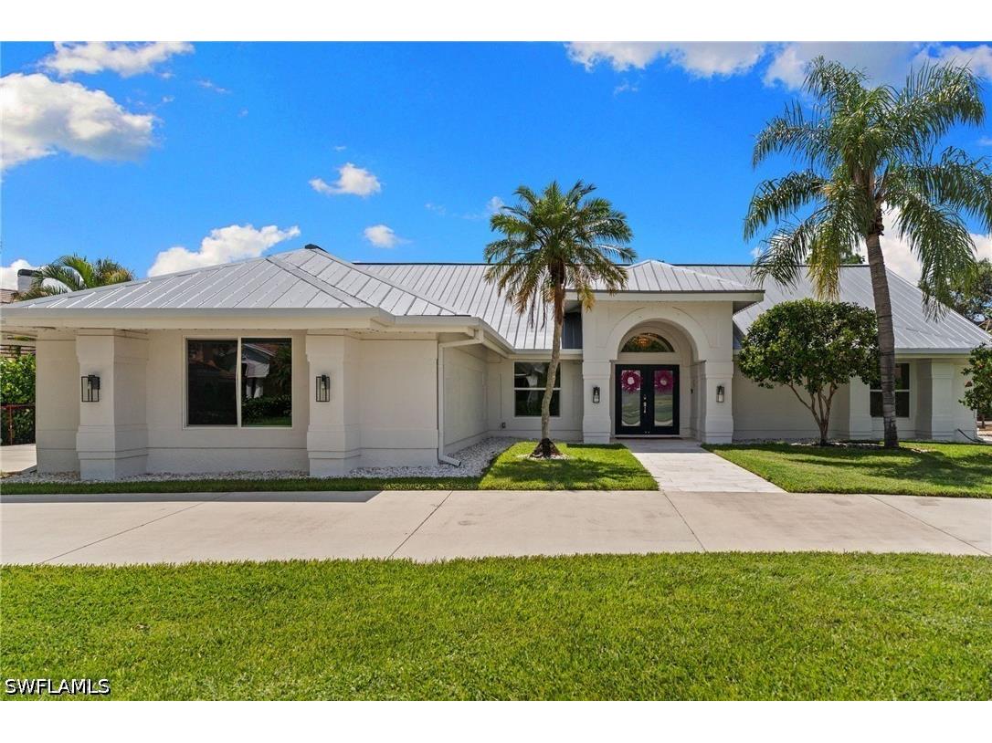 245 Monterey Drive Naples FL 34119 226024695 image2