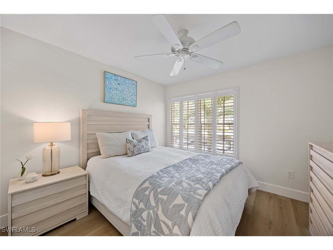 2450 Old Groves Road #201 Naples FL 34109 225082500 image20