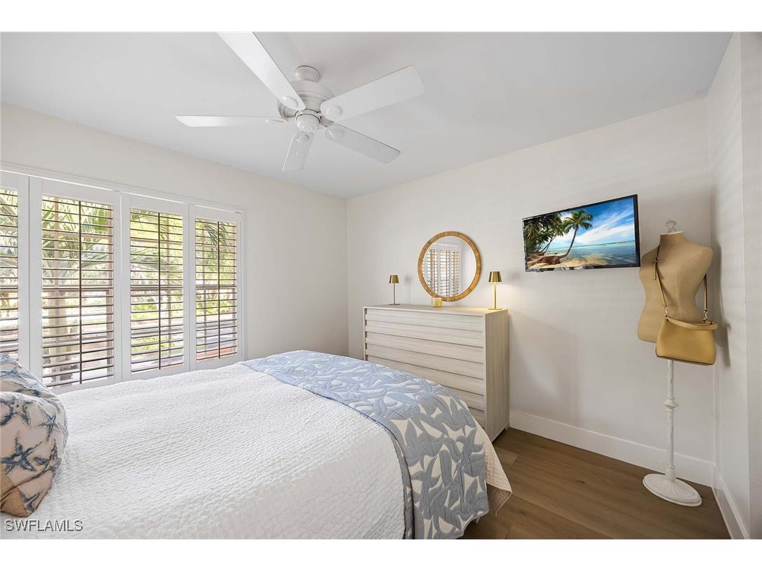 2450 Old Groves Road #201 Naples FL 34109 225082500 image21