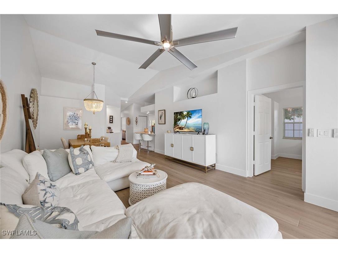 2450 Old Groves Road #201 Naples FL 34109 225082500 image6