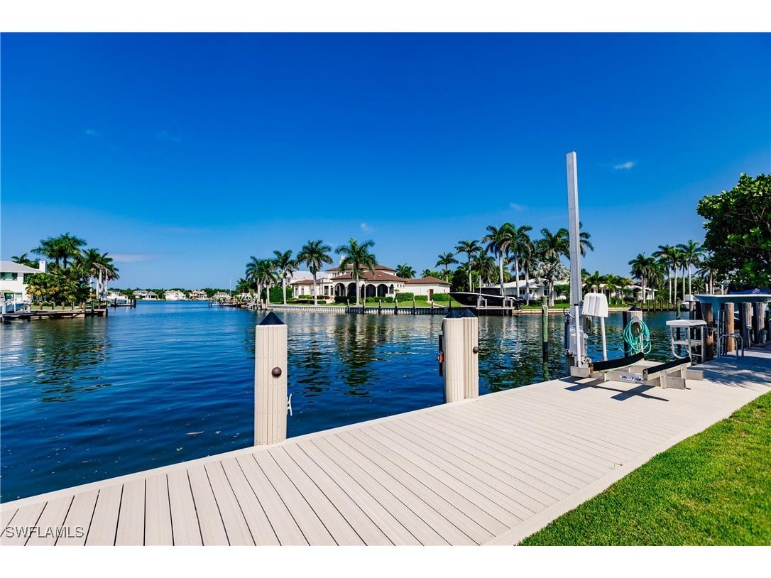 2450 Tarpon Road Naples FL 34102 226003042 image6
