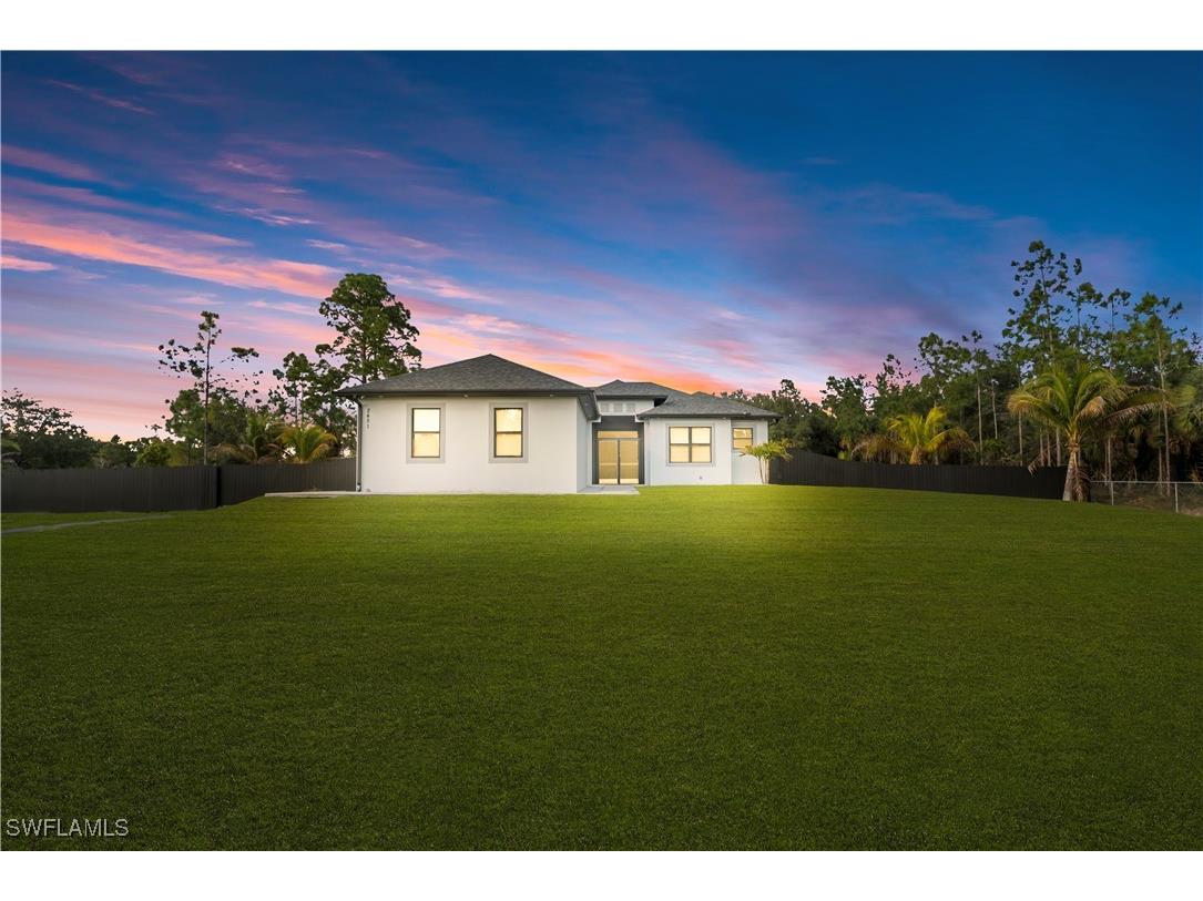 2451 10th Avenue SE Naples FL 34117 226004078 image1