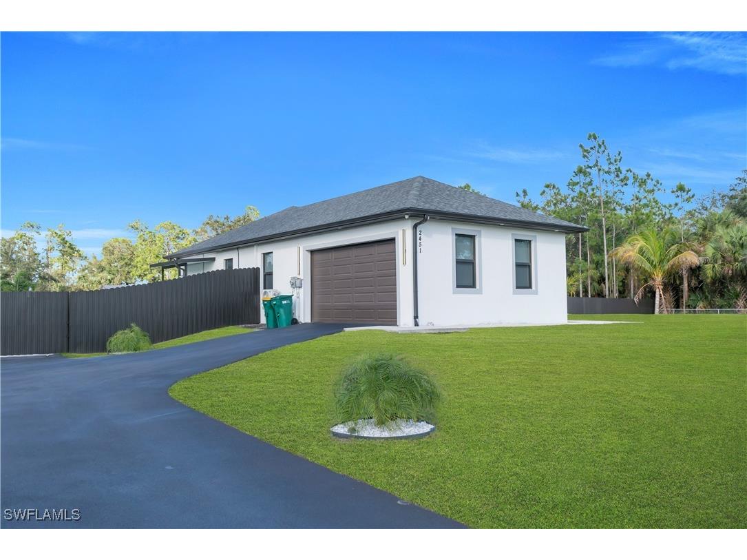 2451 10th Avenue SE Naples FL 34117 226004078 image25