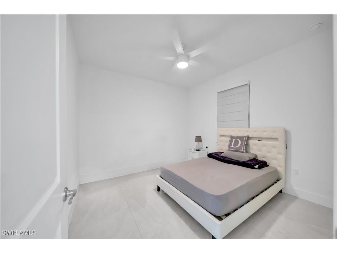 2451 10th Avenue SE Naples FL 34117 226004078 image27