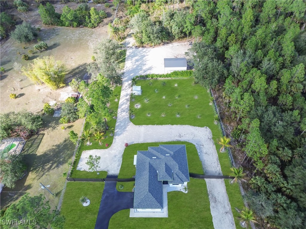 2451 10th Avenue SE Naples FL 34117 226004078 image32