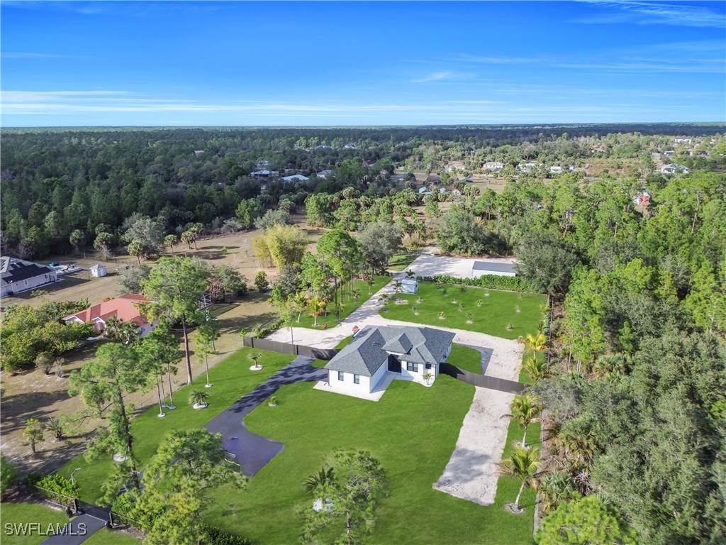 2451 10th Avenue SE Naples FL 34117 226004078 image36