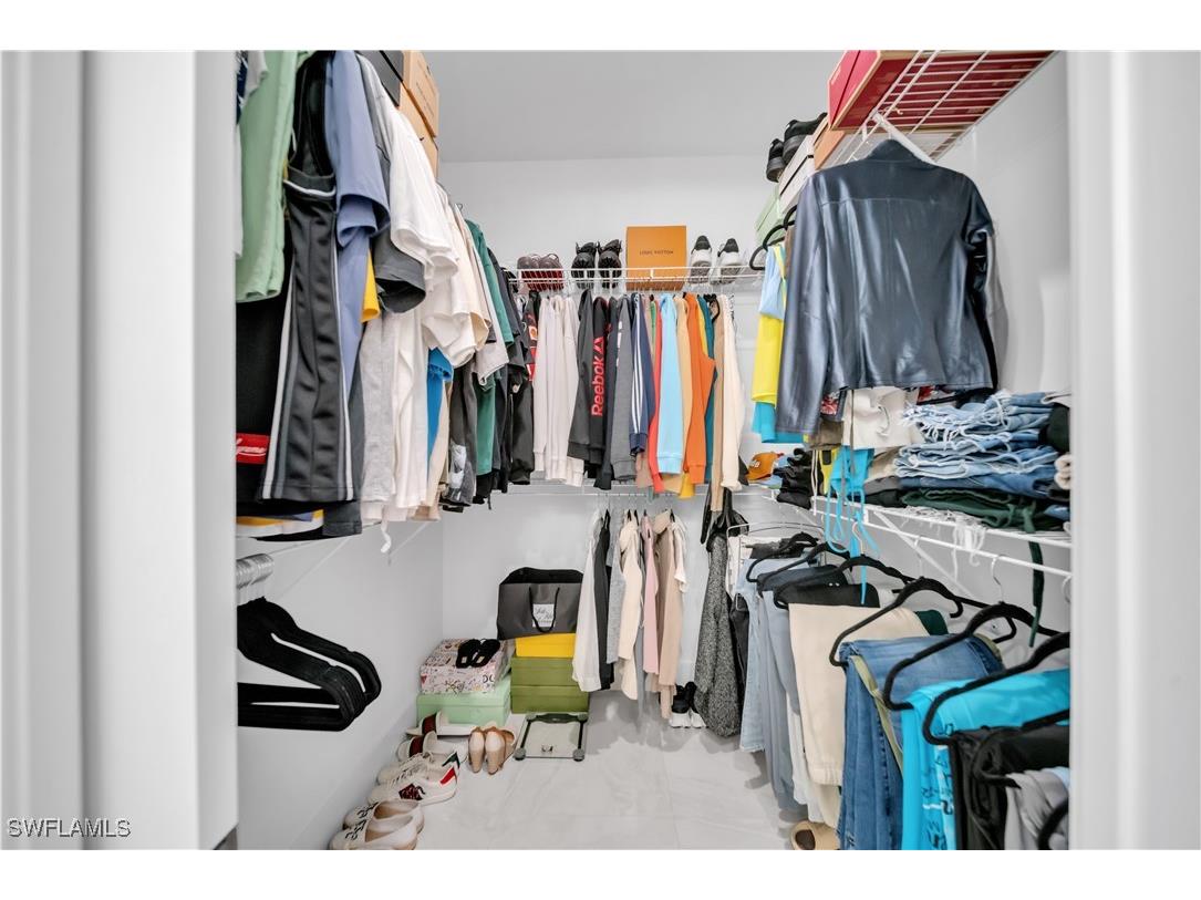 2451 10th Avenue SE Naples FL 34117 226004078 image6