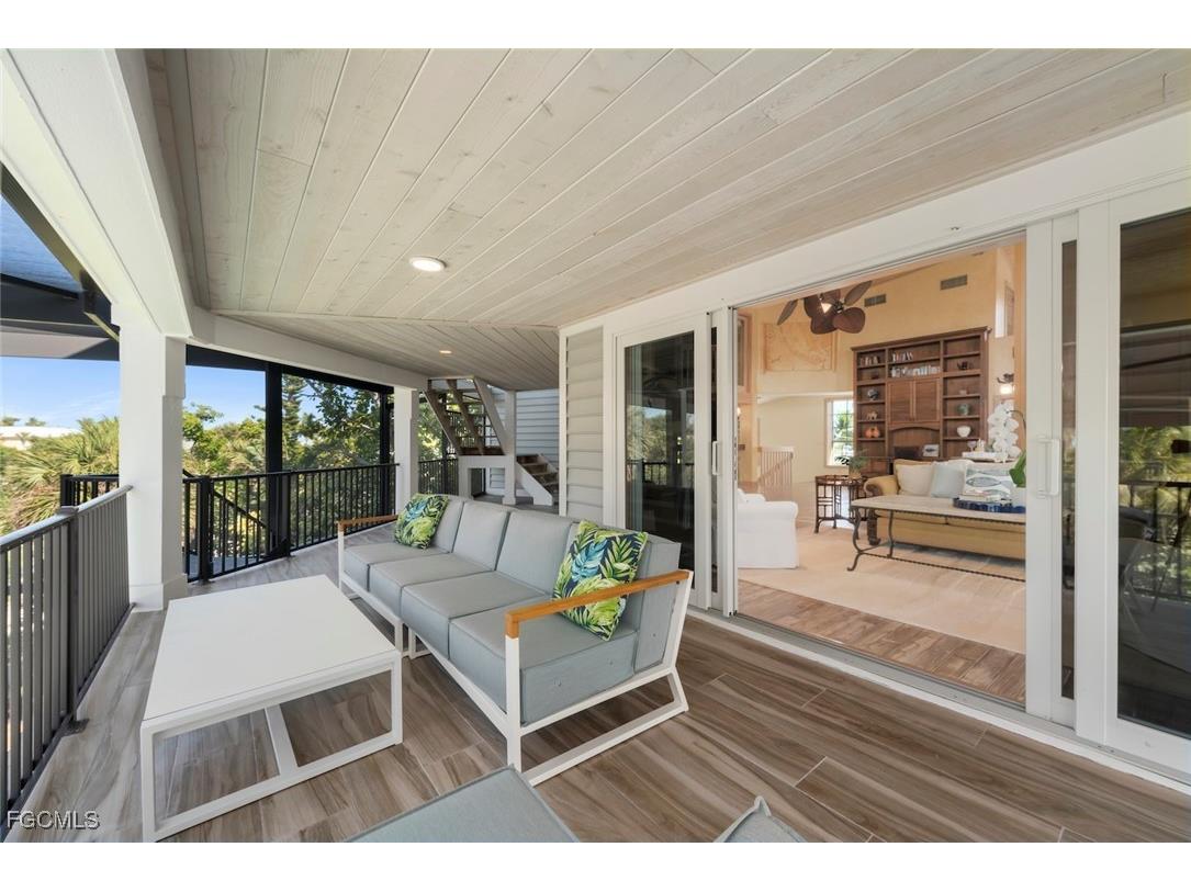 2451 Blind Pass Court Sanibel FL 33957 2025020479 image10