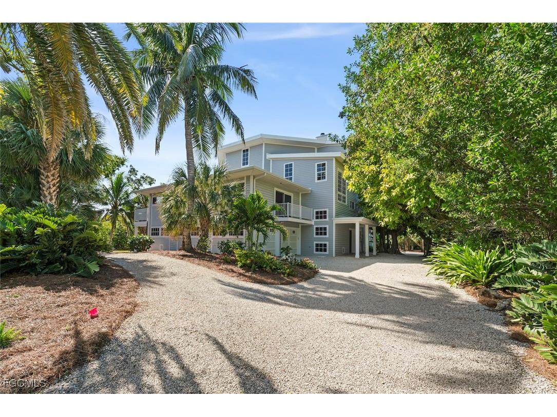 2451 Blind Pass Court Sanibel FL 33957 2025020479 image2