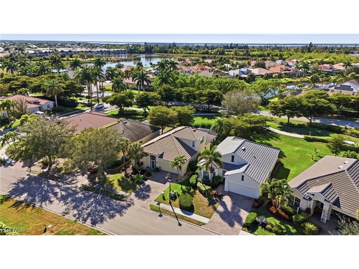 2452 Blackburn Circle Cape Coral FL 33991 2026006300 image10