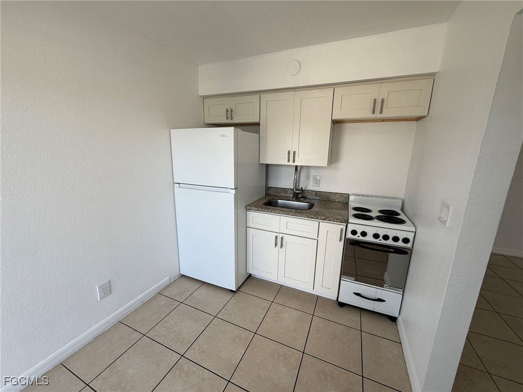 2452 Stella Street #102 Fort Myers FL 33901 2025008690 image6