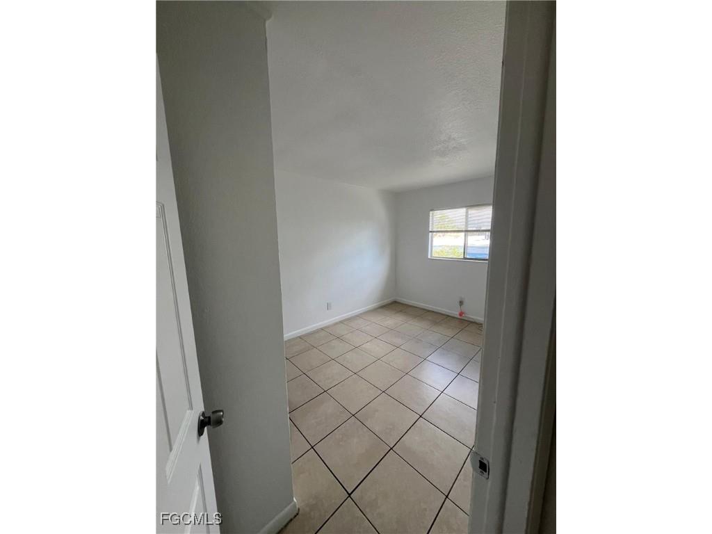 2452 Stella Street #201 Fort Myers FL 33901 2025006013 image10