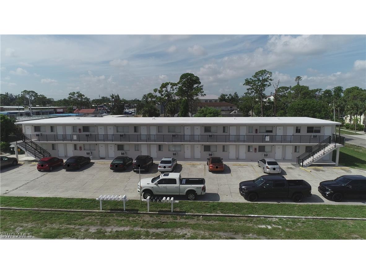 2452 Stella Street #207 Fort Myers FL 33901 223044734 image1