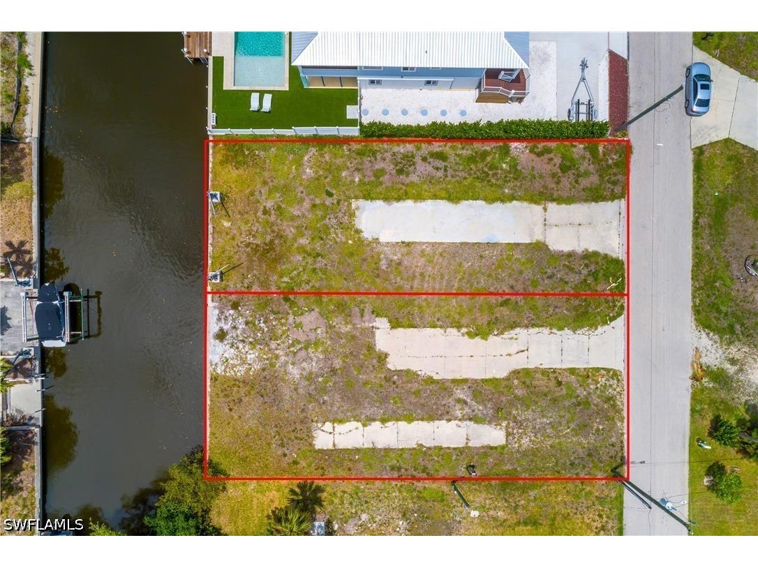 24533 Dolphin Street Bonita Springs FL 34134 226021853 image1