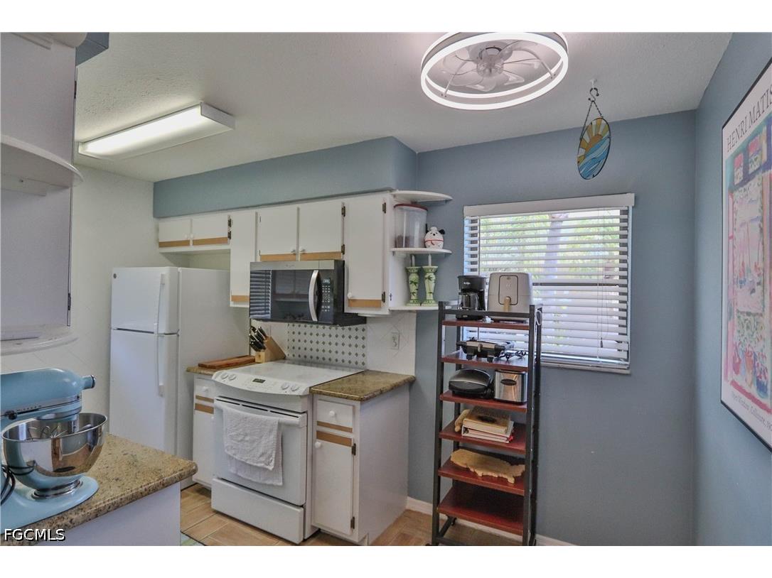 24540 Harborview Road #A3 Punta Gorda FL 33980 2026020197 image16