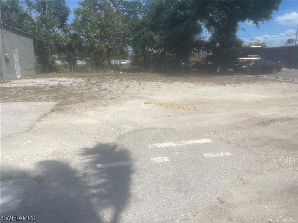 2455 Edison Avenue Fort Myers FL 33901 223026793 image1