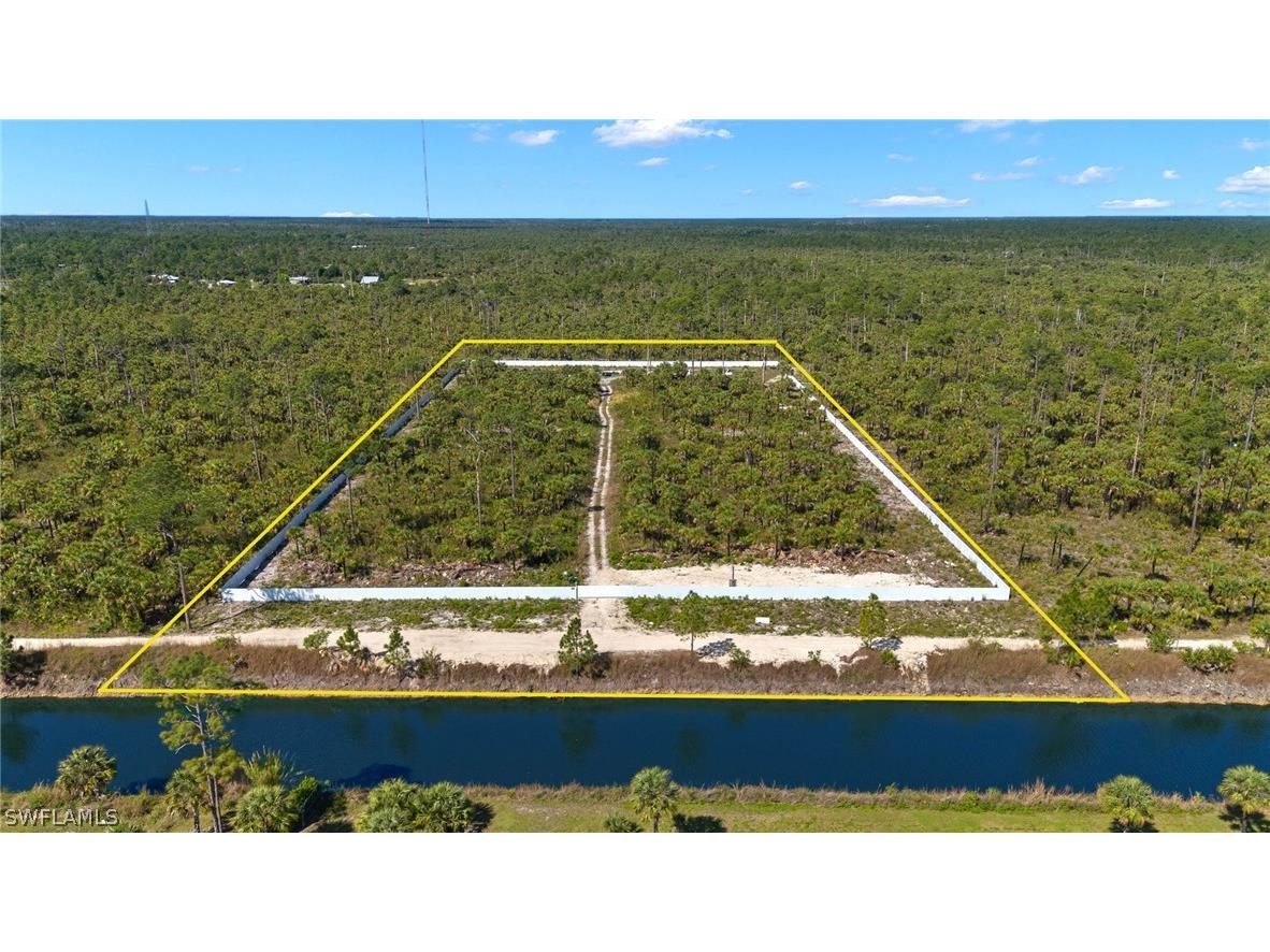 2455 Woodland Estates Road Naples FL 34117 224023531 image1