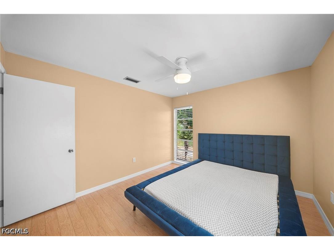 2456 Chandler Avenue Fort Myers FL 33907 2026028616 image25