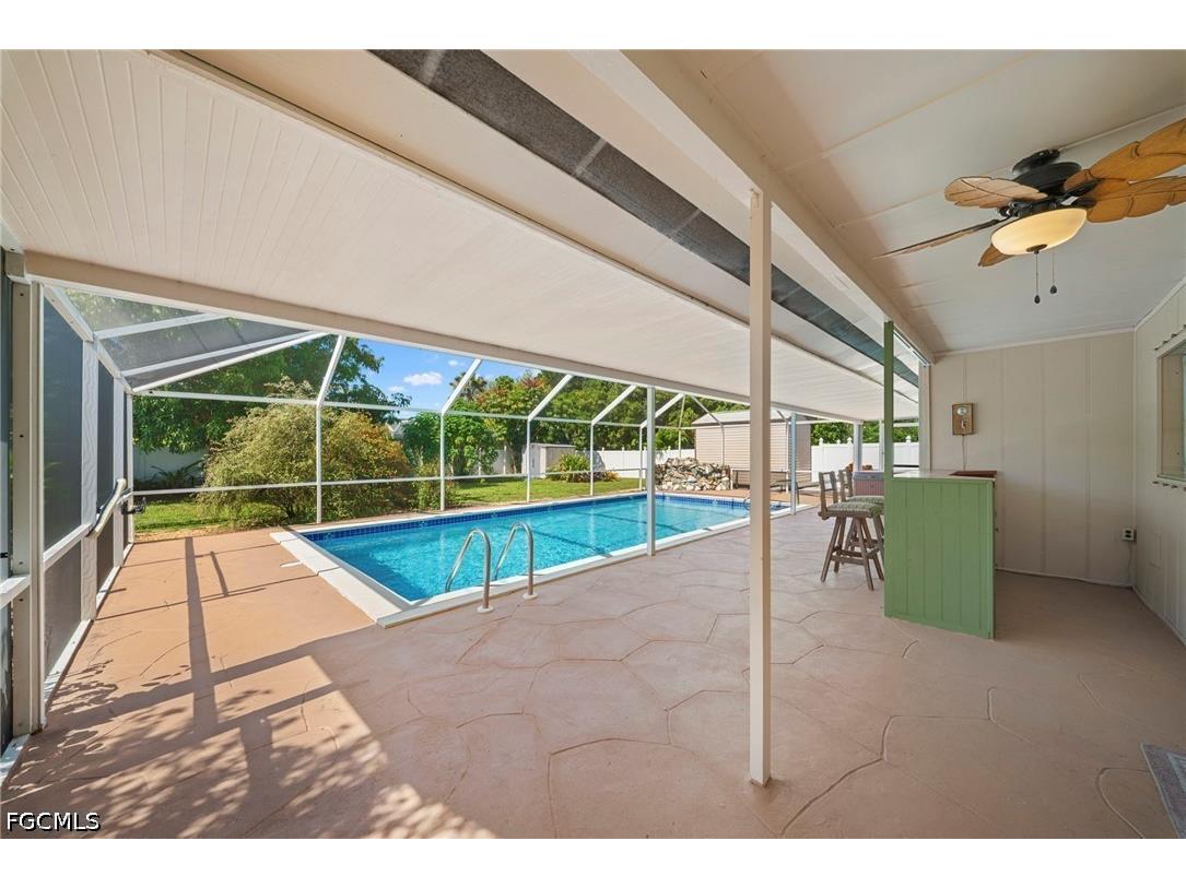 2456 Chandler Avenue Fort Myers FL 33907 2026028616 image4