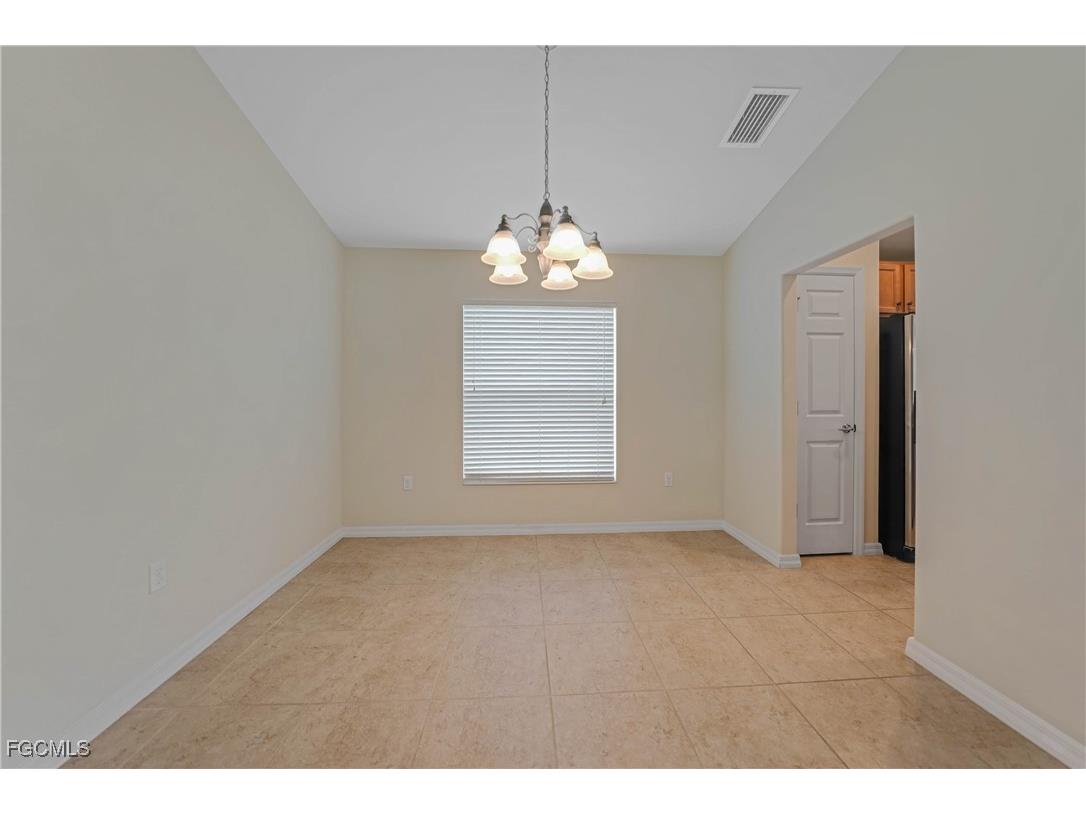 2457 Hopefield Court Cape Coral FL 33991 2025017408 image11