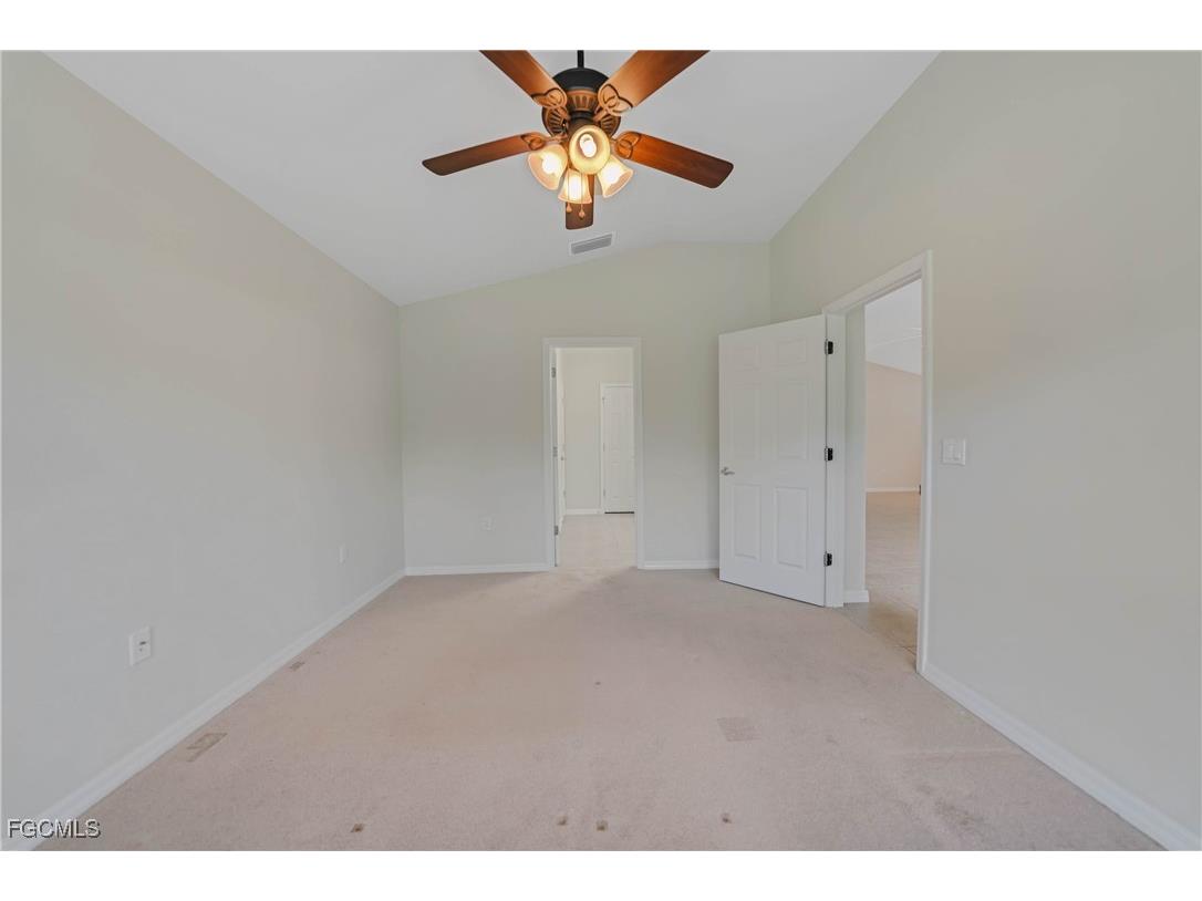 2457 Hopefield Court Cape Coral FL 33991 2025017408 image24