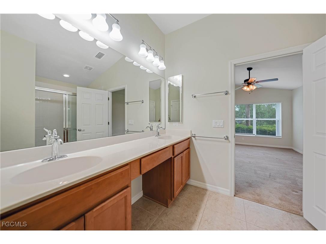 2457 Hopefield Court Cape Coral FL 33991 2025017408 image26