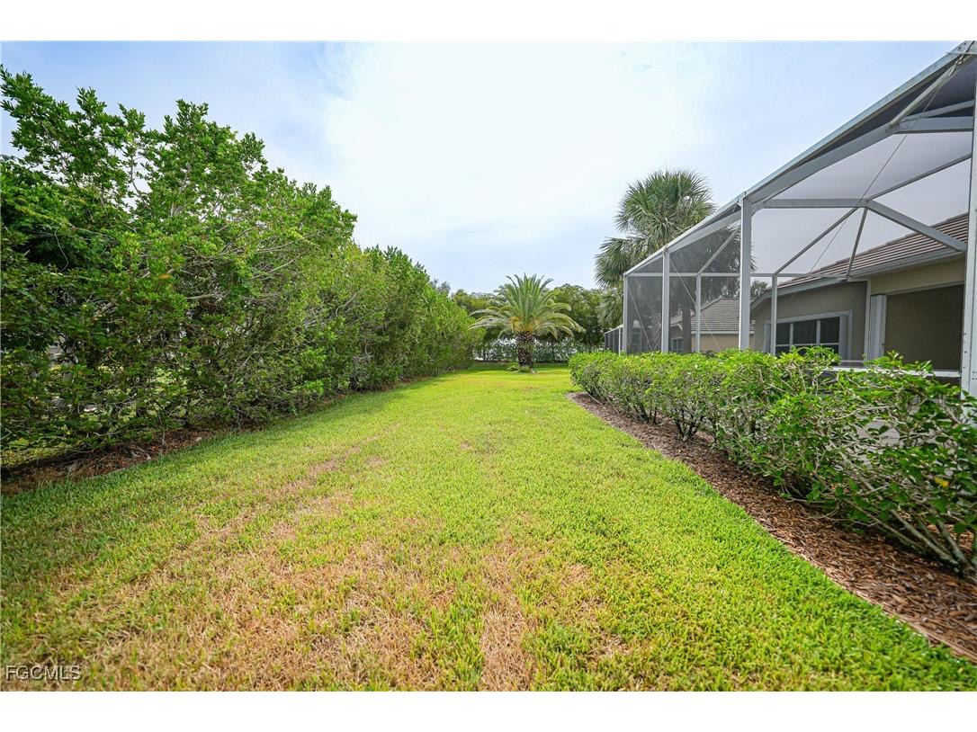 2457 Hopefield Court Cape Coral FL 33991 2025017408 image35