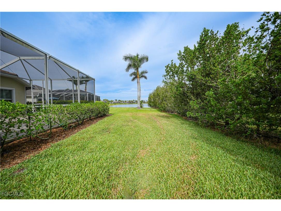 2457 Hopefield Court Cape Coral FL 33991 2025017408 image39