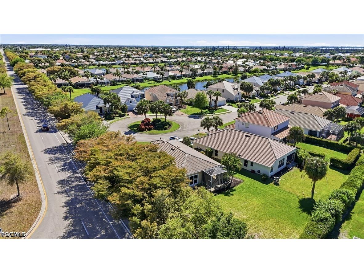 2457 Sutherland Court Cape Coral FL 33991 2026013644 image27