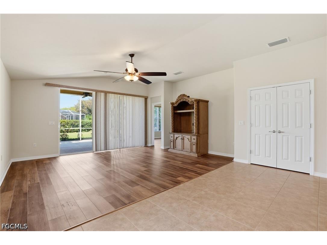 2457 Sutherland Court Cape Coral FL 33991 2026013644 image8