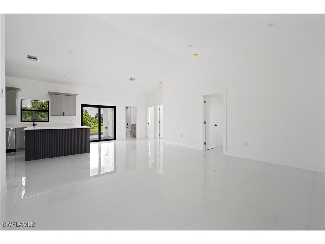 2458 NW 9th Terrace Cape Coral FL 33993 225073465 image6